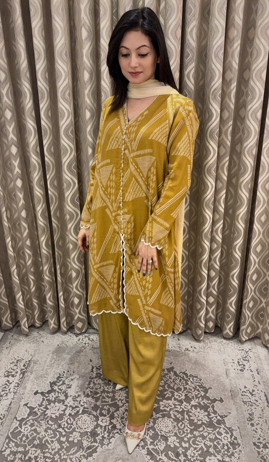 Saffron Eclat Kurti Set